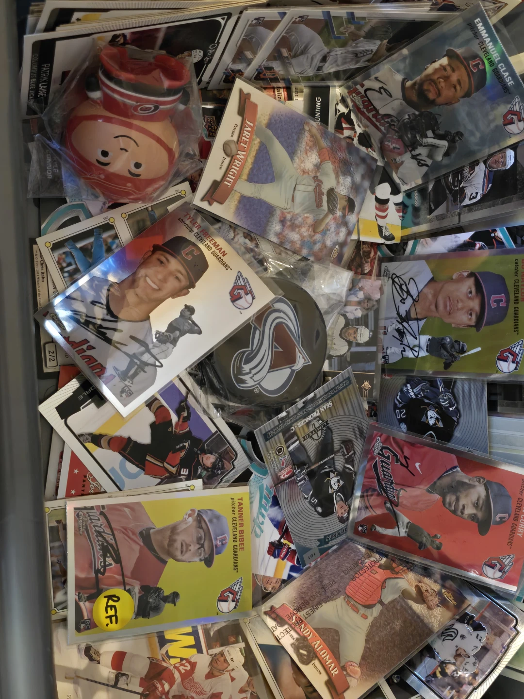 Collection of Baseball and Hockey Cards - photo 4