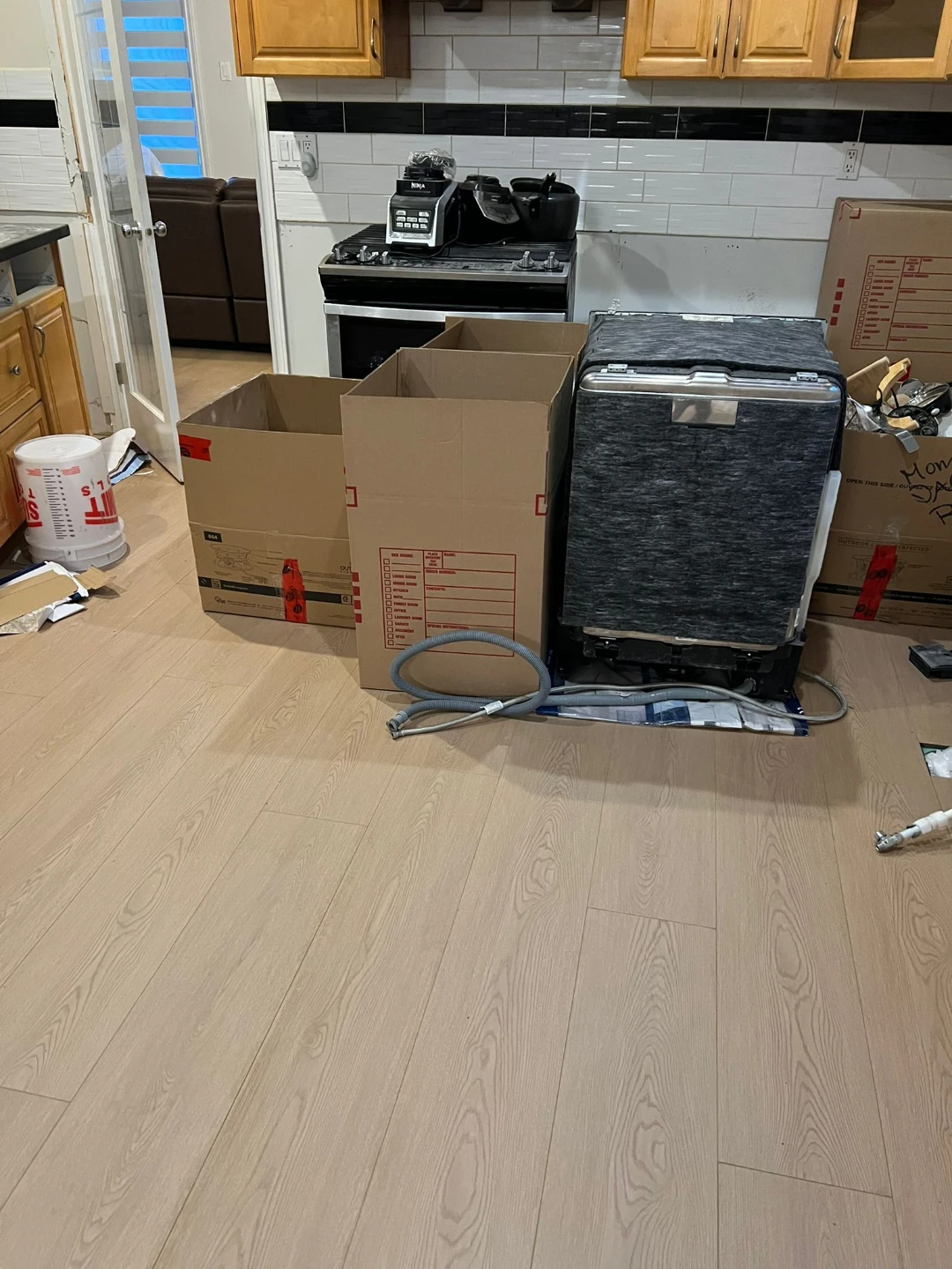 Flooring solutions - photo 3