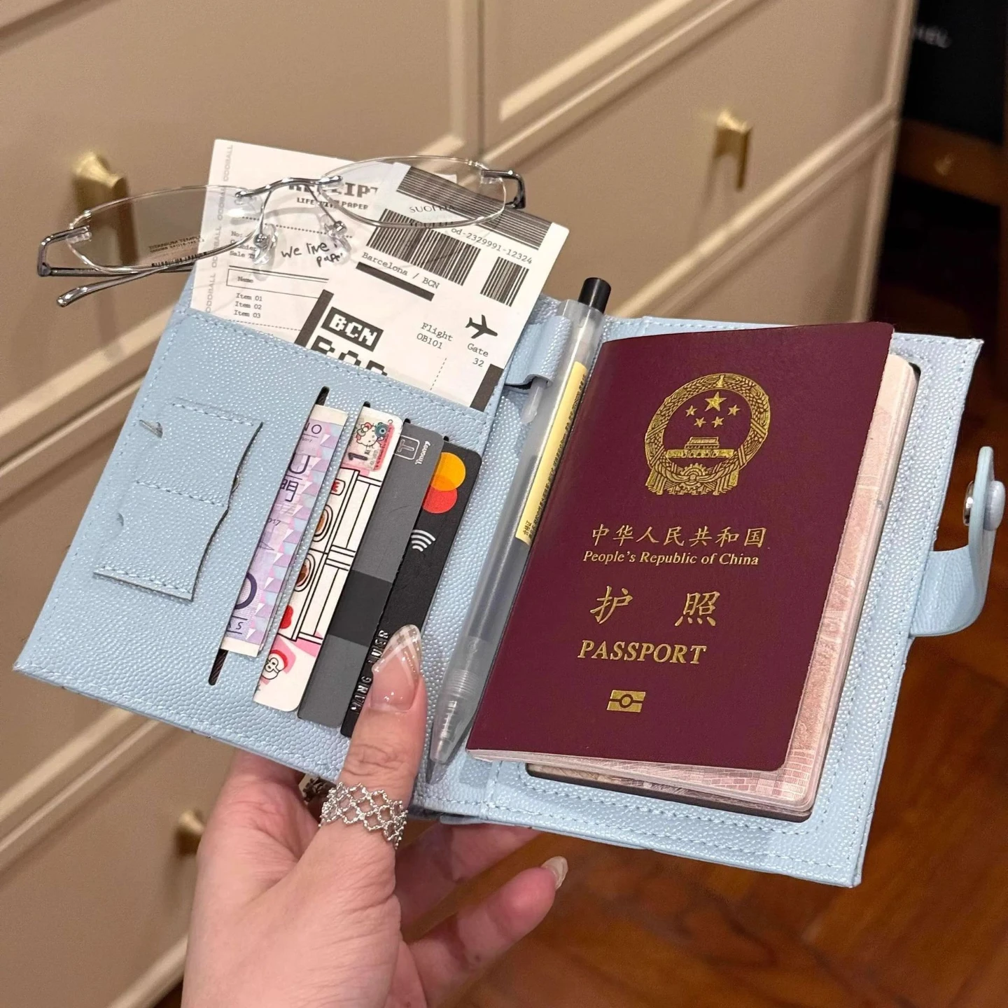 3 different Quilted Passport Holder - photo 2