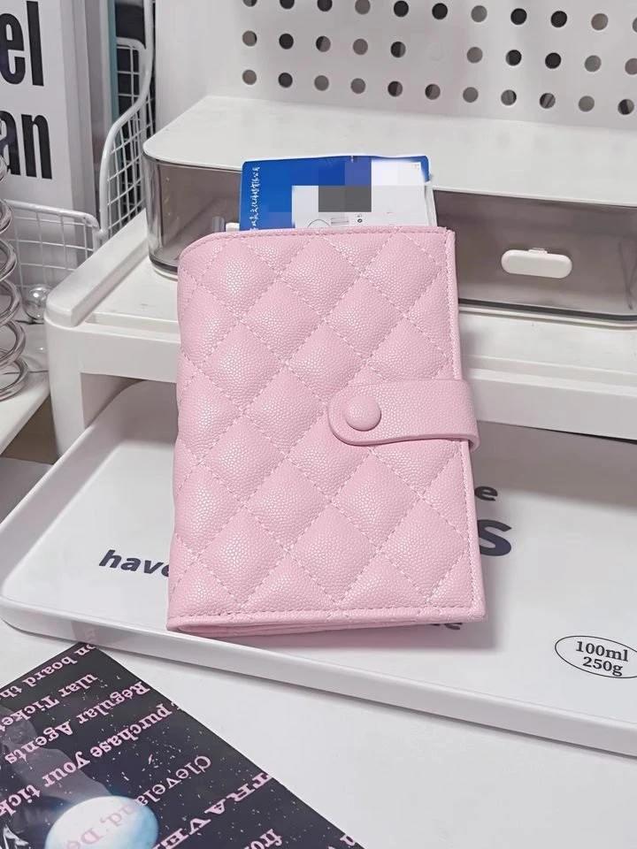 3 different Quilted Passport Holder - photo 5