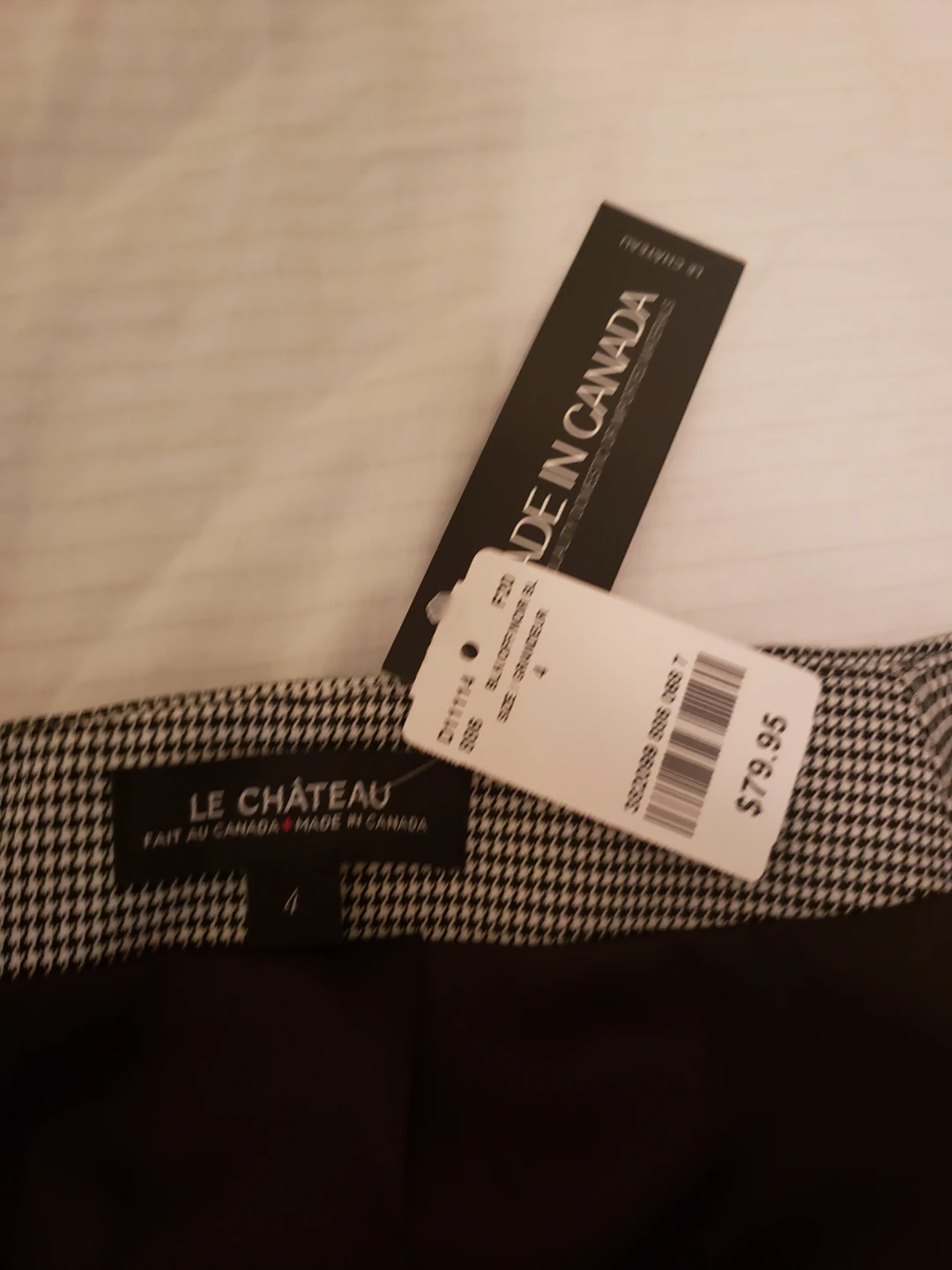 New LE CHÂTEAU Black and White Houndstooth Pencil Skirt - Size 4 - photo 4
