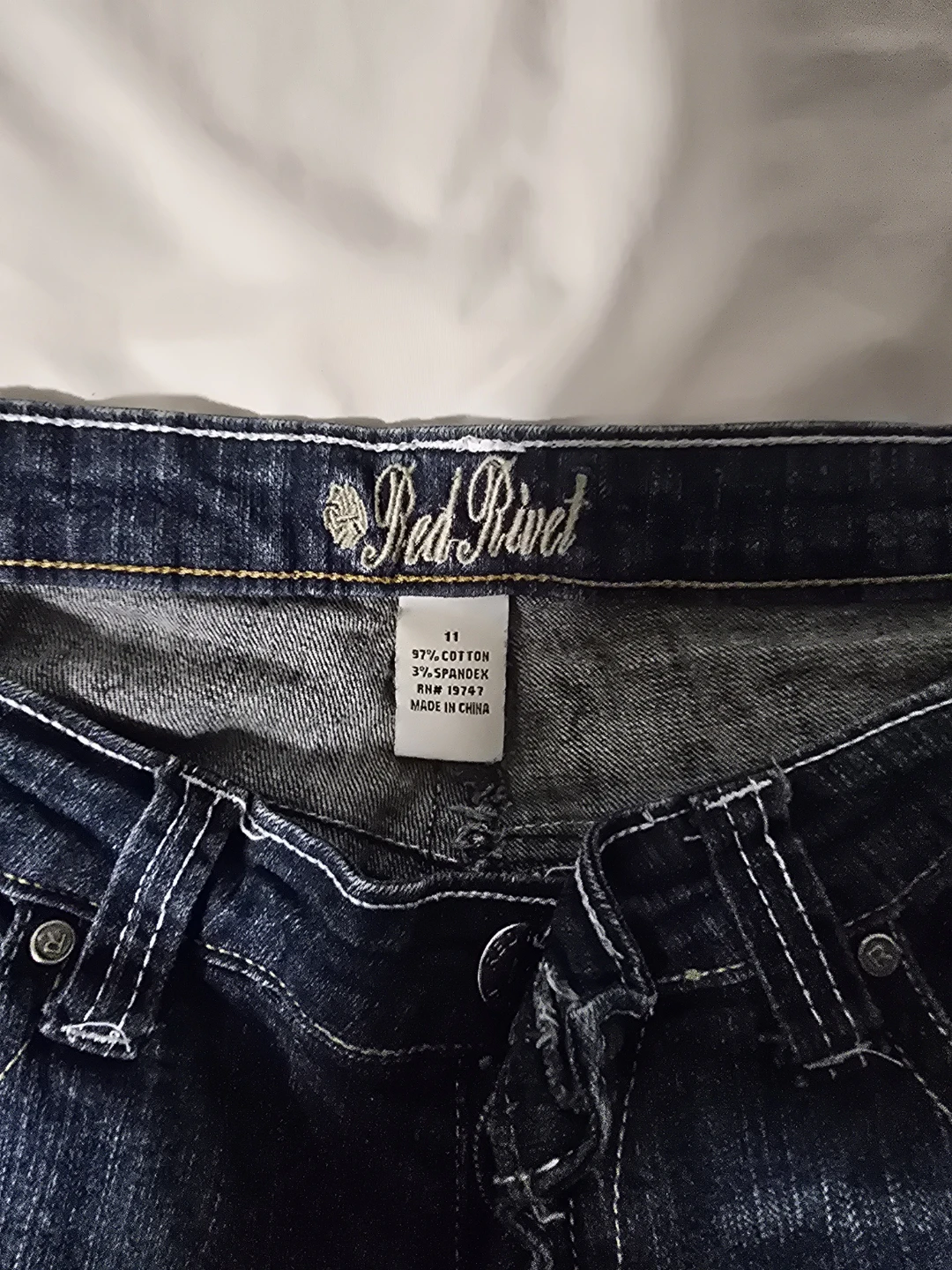 Red Rivet Women's Blue Jeans Size 11