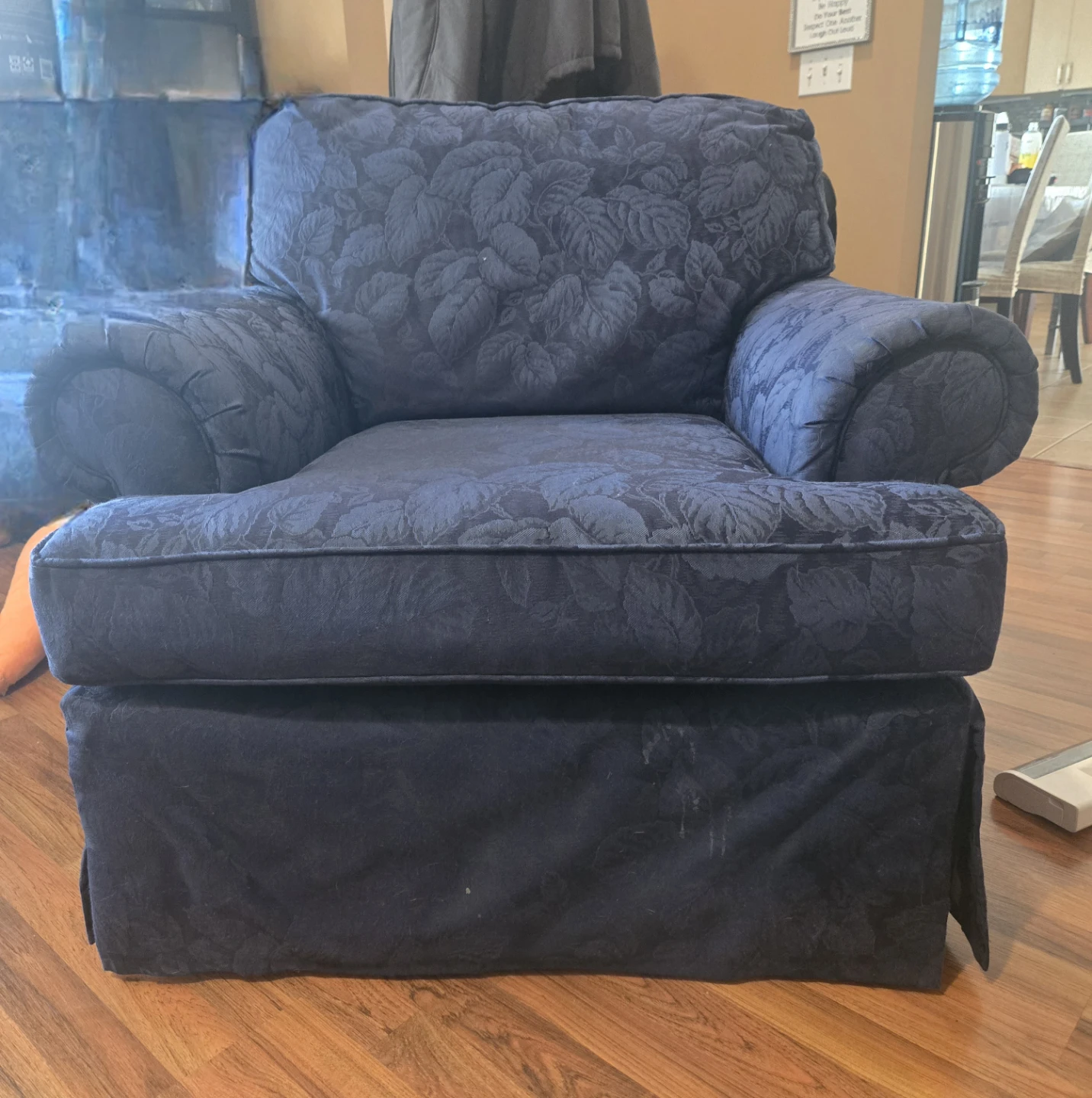 Blue accent chair with Leaf Pattern🏆 - photo 2