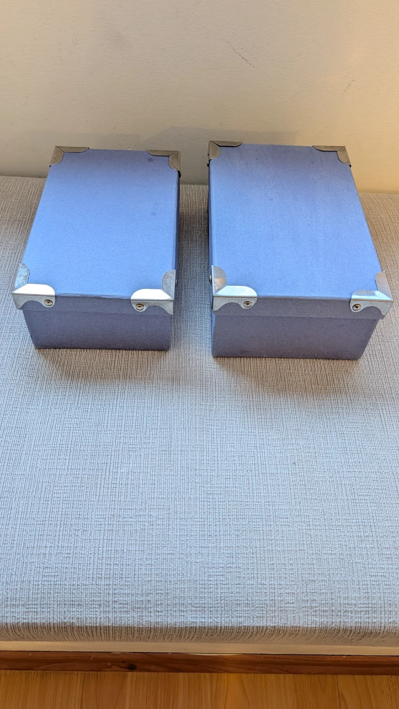 Set of 2 Light Purple Storage Boxes with Metal Corner Accents - photo 3
