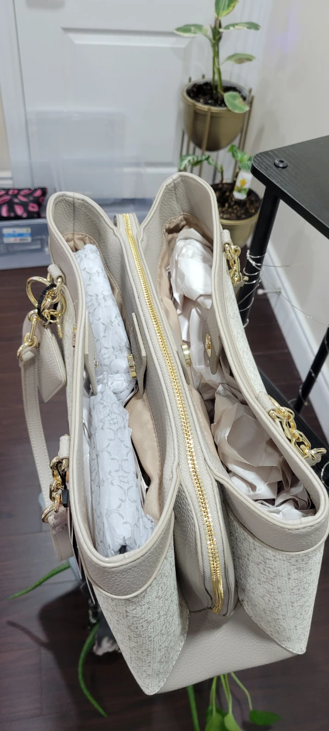 Nanette Lepore Tote Bag with Bonus Card Case - photo 5