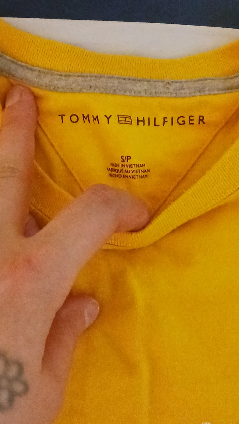 Tommy Hilfiger Yellow T-Shirt - photo 2