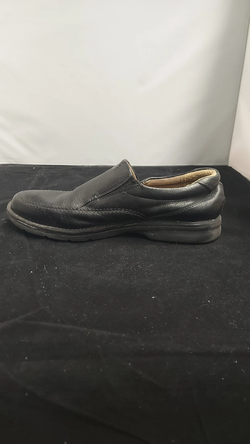 Clarks men's Black Leather Slip-On Loafers size/W 10