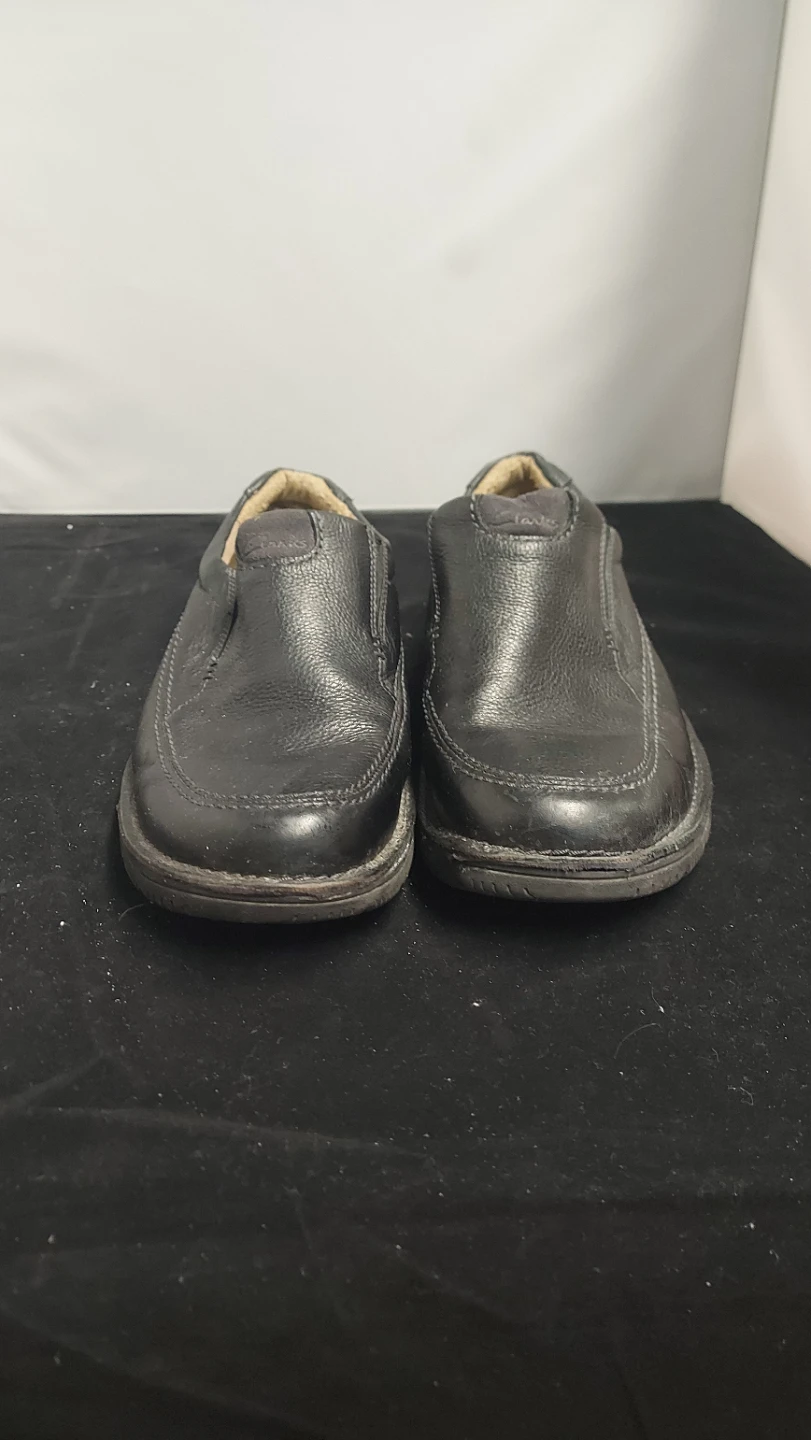 Clarks men's Black Leather Slip-On Loafers size/W 10 - photo 3