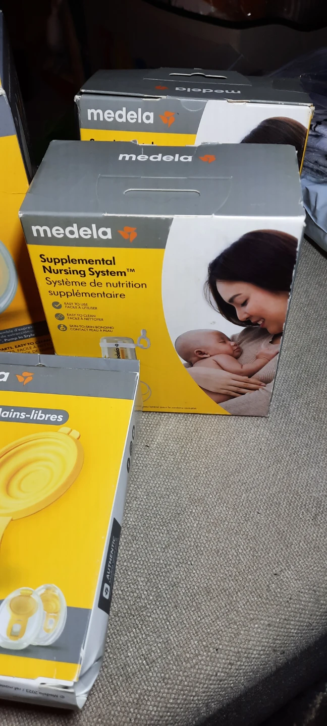 Medela Breast Pump Lot 🏆 - photo 4