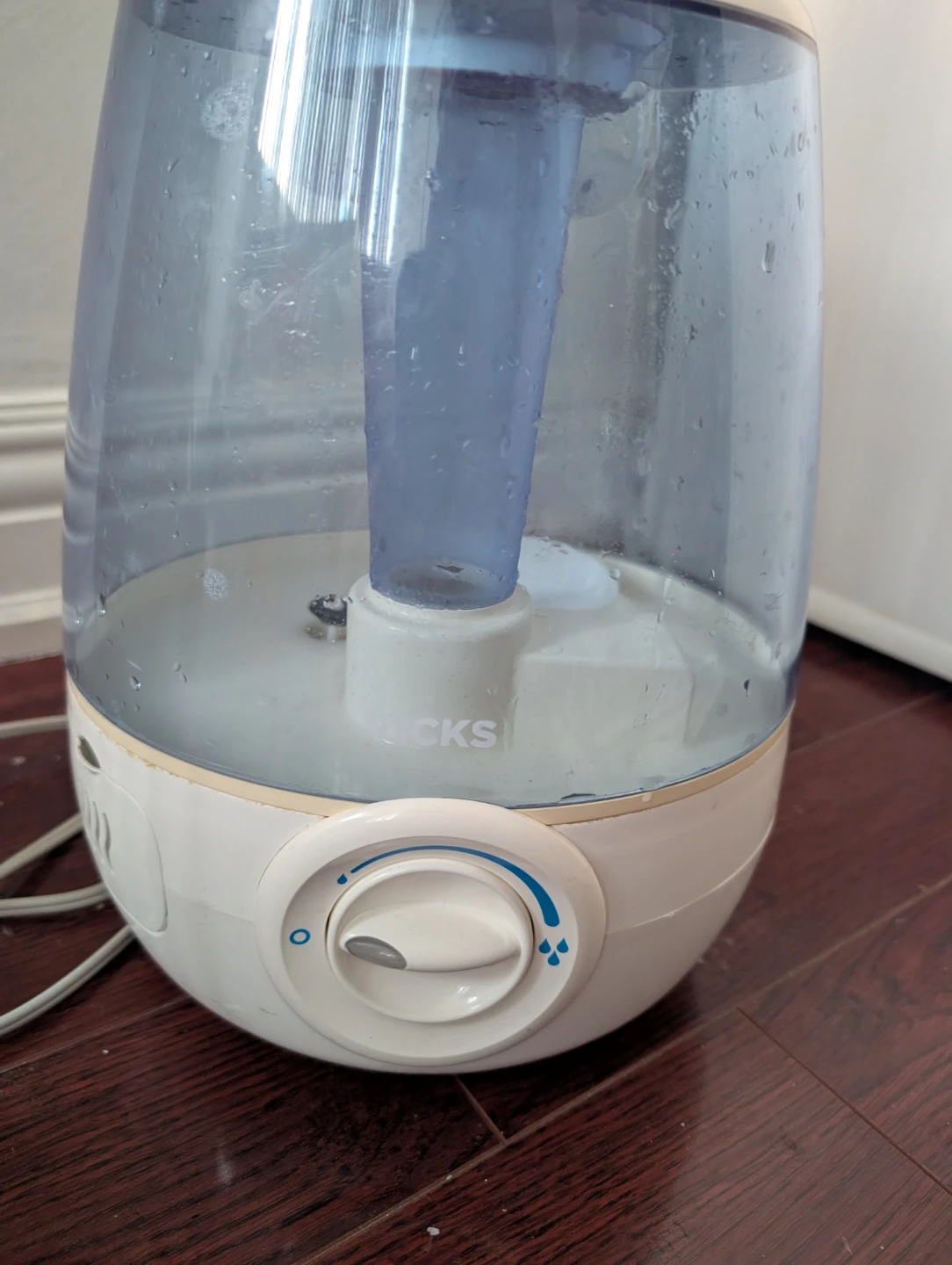 Vicks Humidifier - photo 2