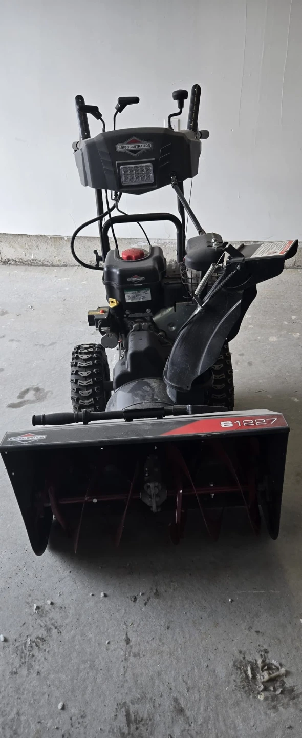 Briggs & Stratton - 27" Snowblower S1227 - photo 2