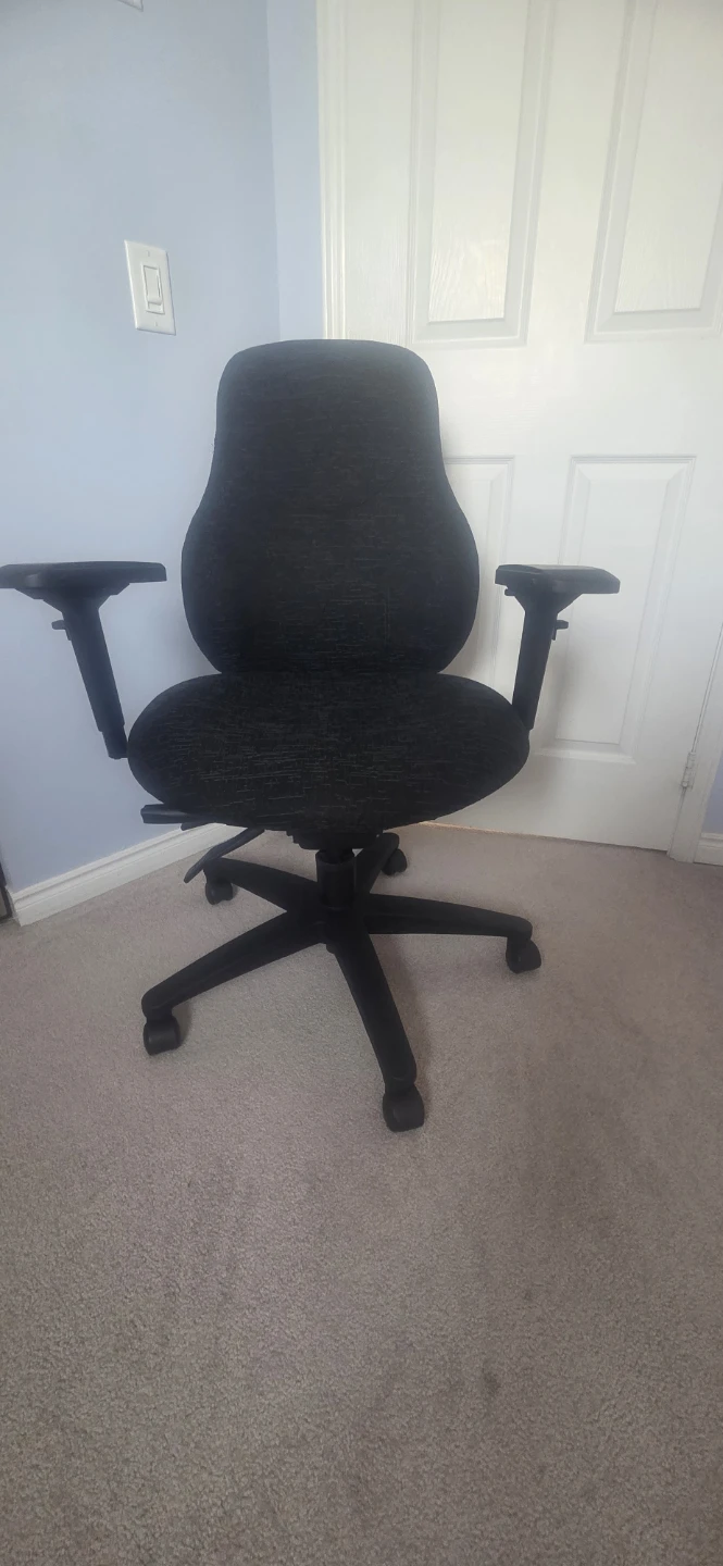 Global Tritek mid-back black office chair - photo 2