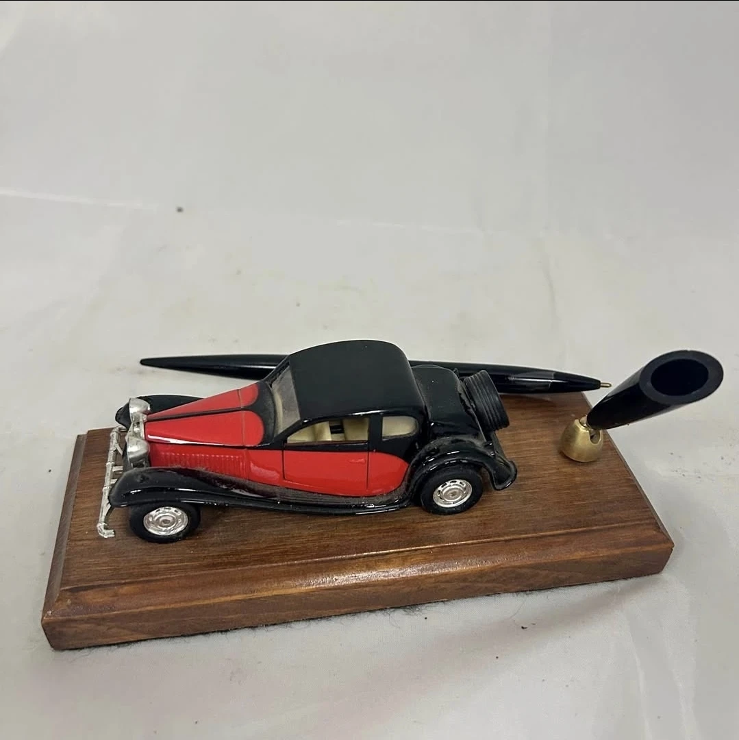 Vintage Car Pen Holder Desk Set 🏆