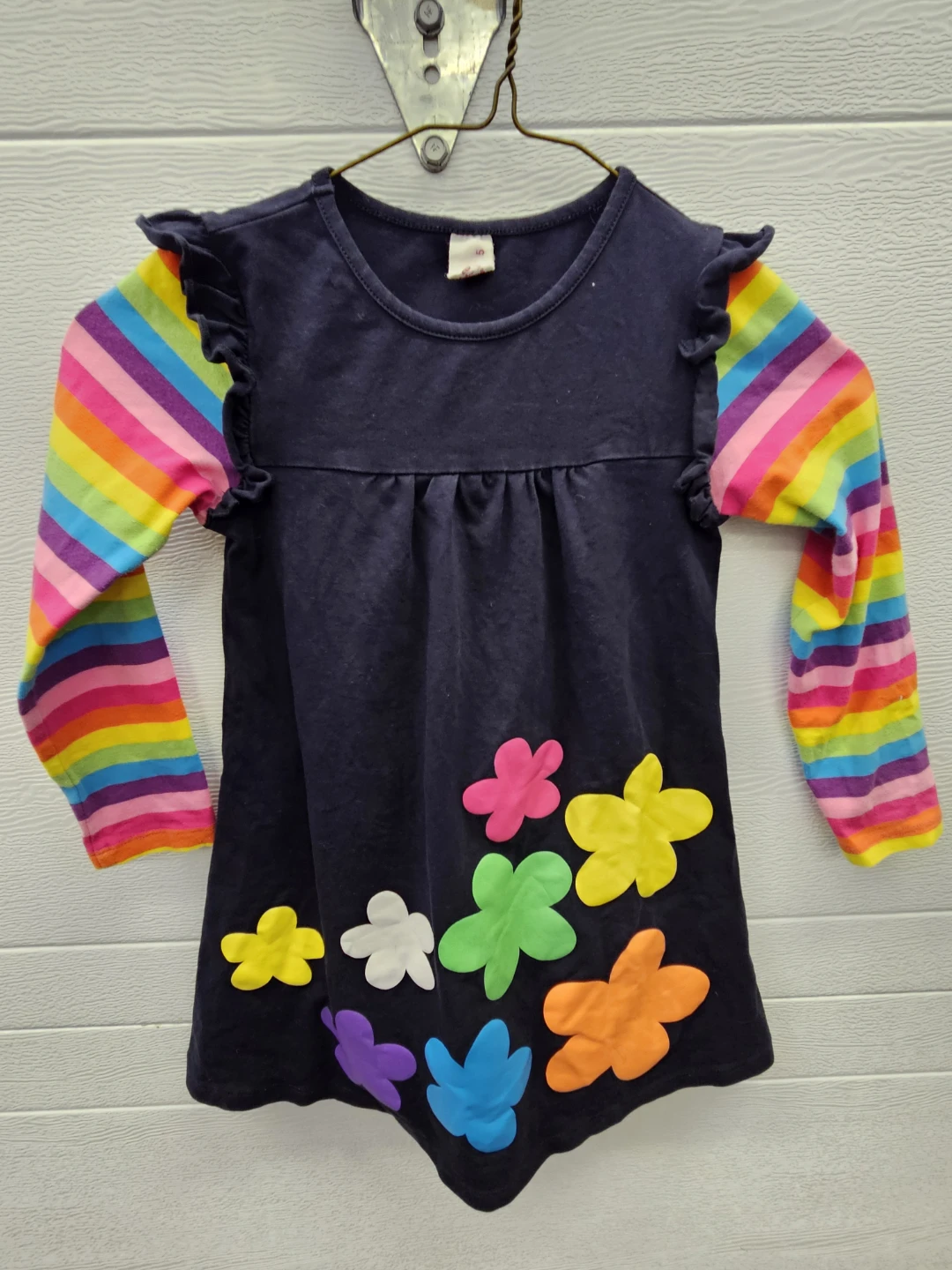 Kids Navy Rainbow Sleeve Flower T-Shirt Size 5