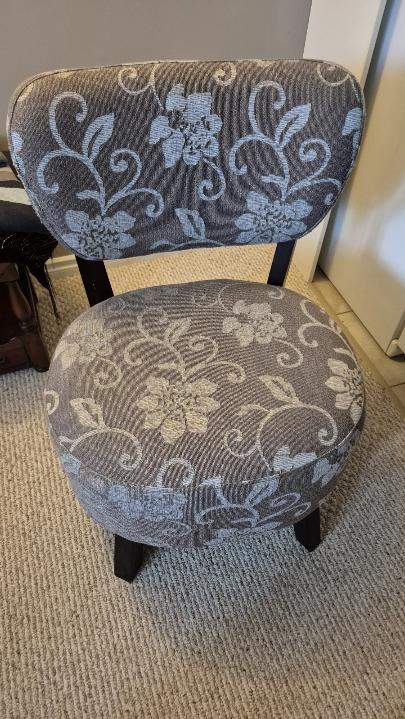 Accent Chair with Floral Pattern