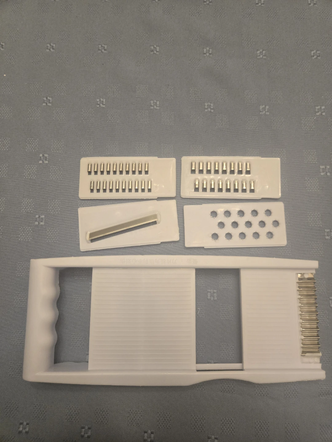 Vegetable Slicer Mandoline with Interchangeable Blades