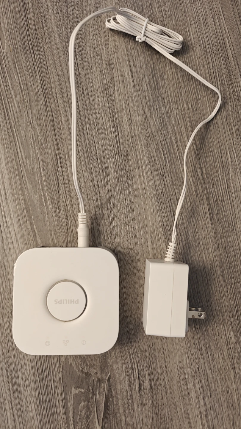 Philips Hue Bridge 2.1 - photo 2