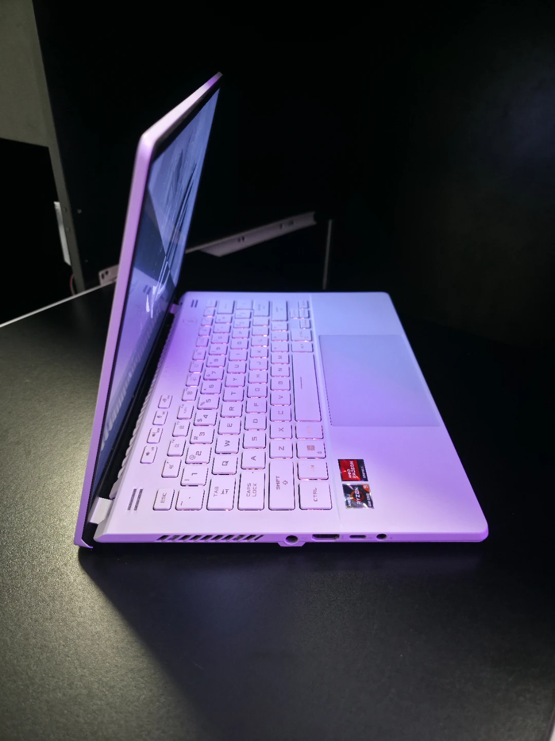 Zephyrus G14 - photo 2