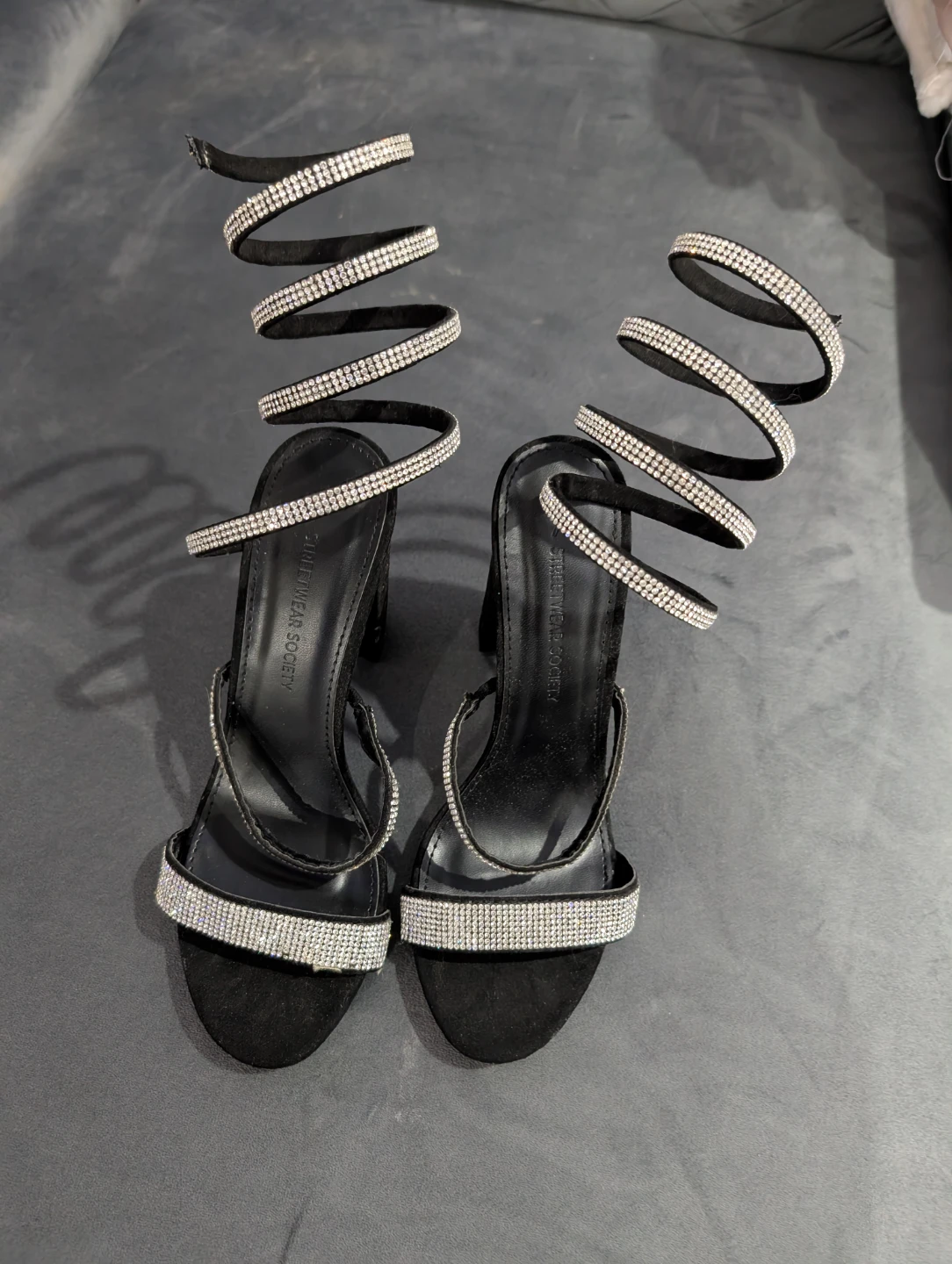 Black Sparkly Spiral Heels - photo 2