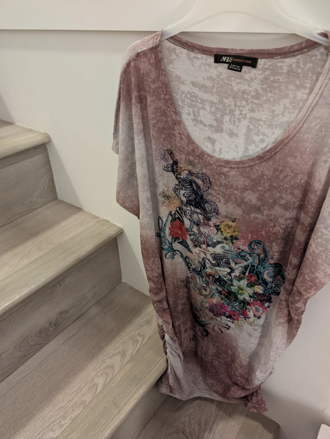 Assorted Women Blouses - photo 2