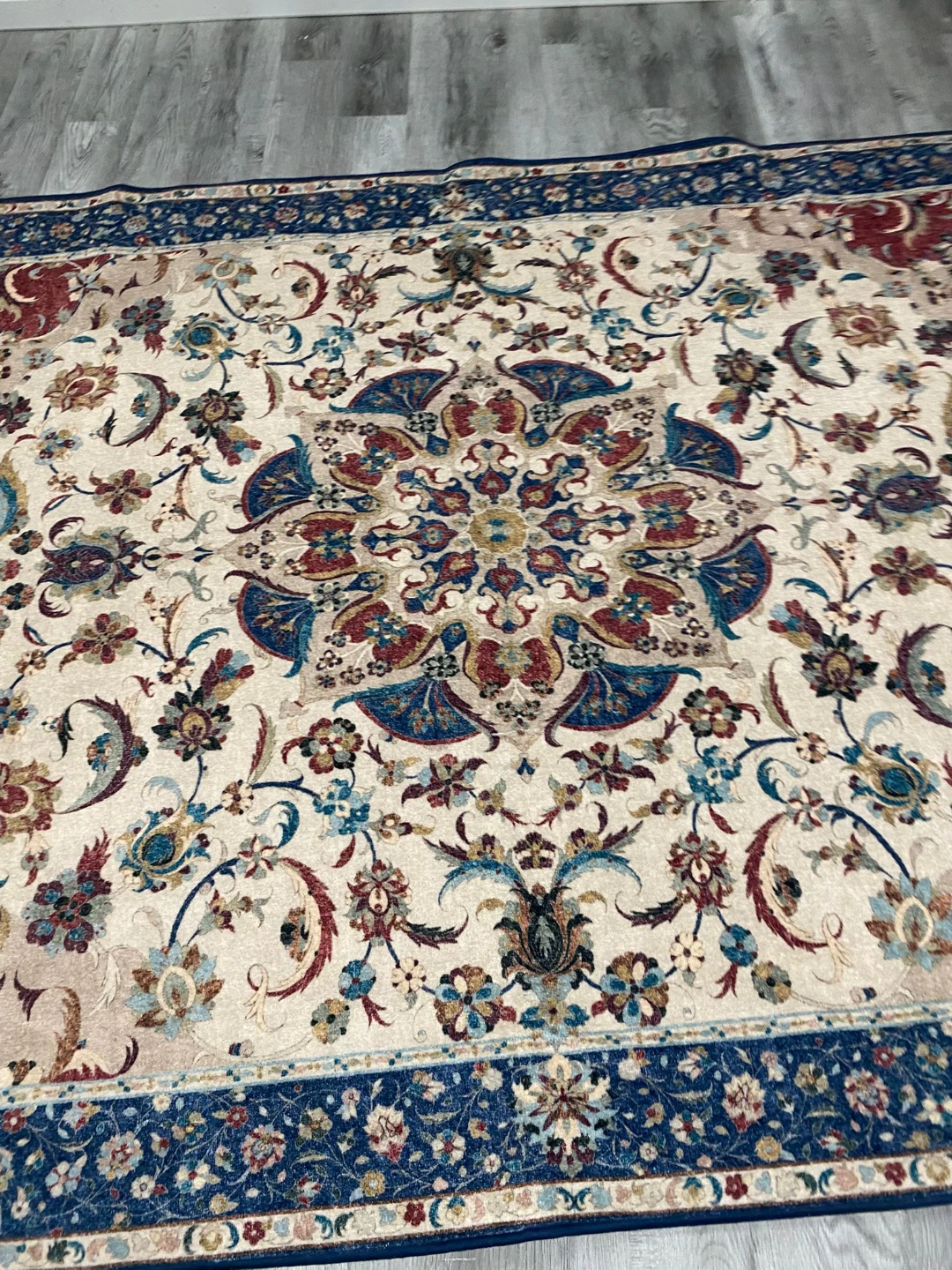 BRANDED Persian Style Area Rug | FOR SALE ! - photo 3
