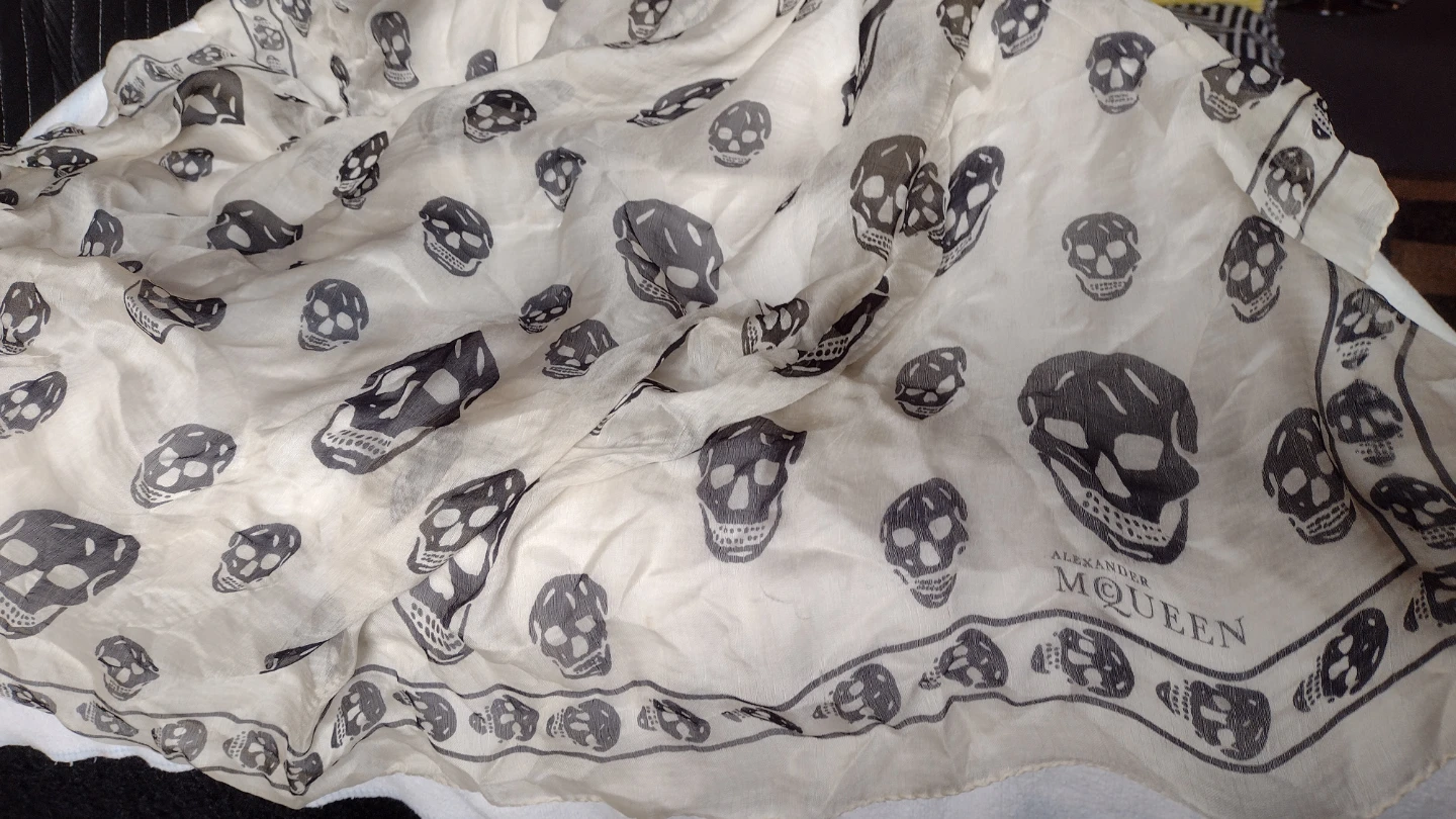 Alexander McQueen silk scarf - photo 2