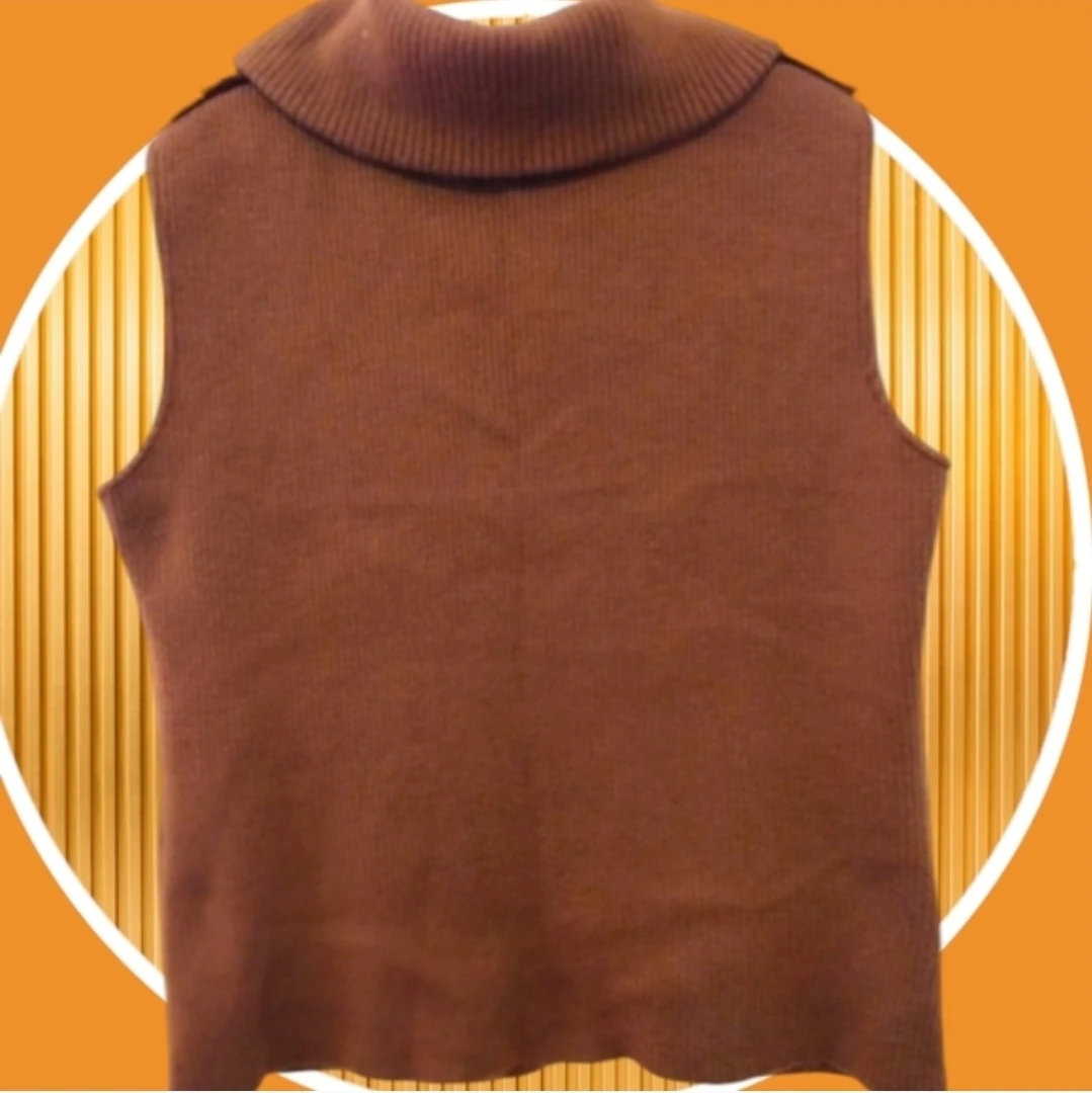 🏆 Luxury Faux Fur Vest Sweater Back w Pockets by Adrienne Landau - photo 5