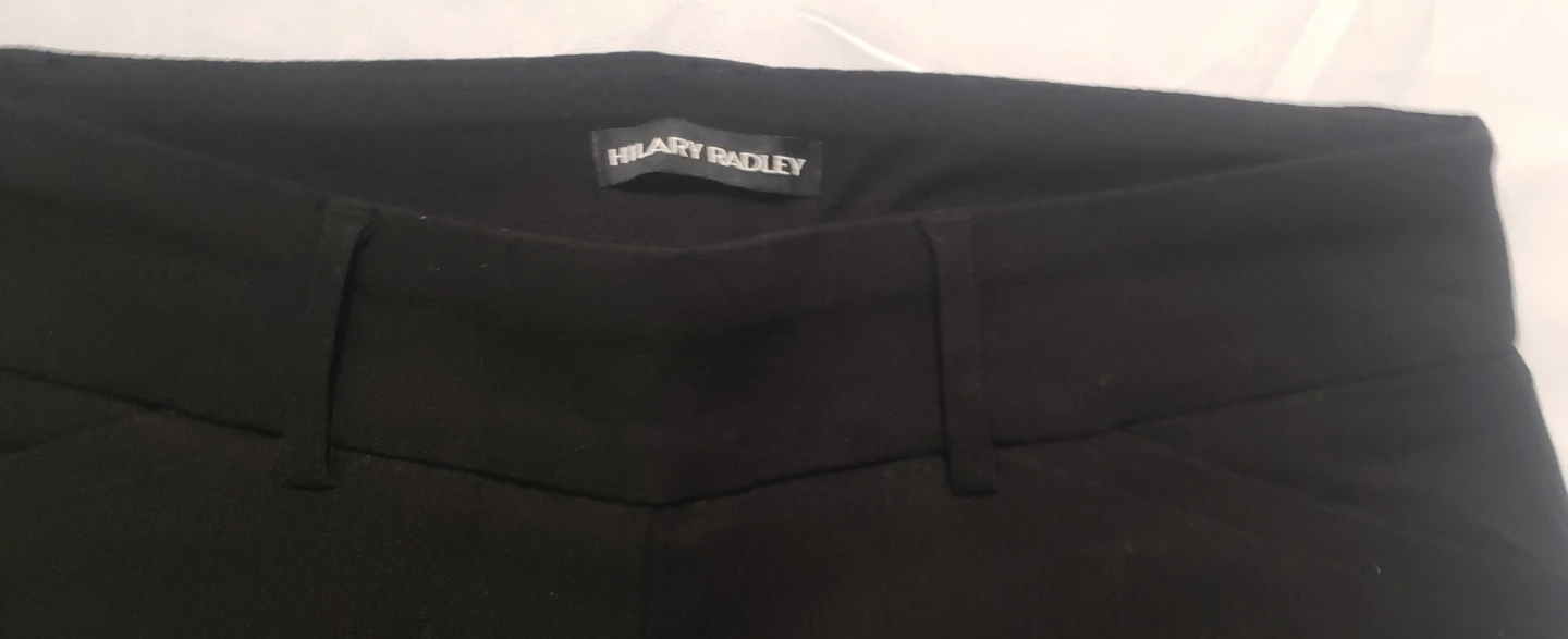 Brand new Hilary Radley Women's Stretch Slim Leg Crop Pant - photo 2