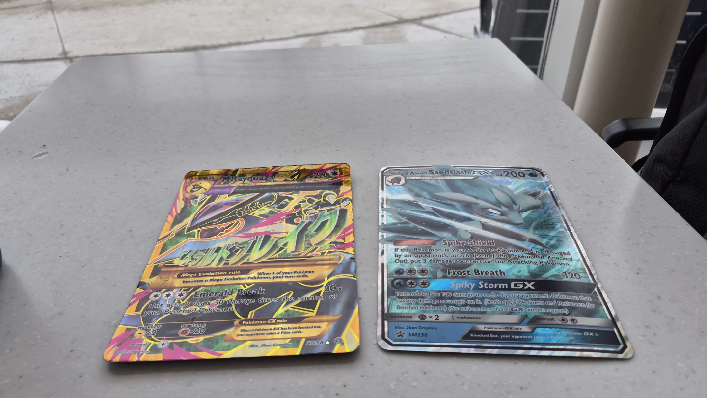 Oversized Pokémon - XL Cards