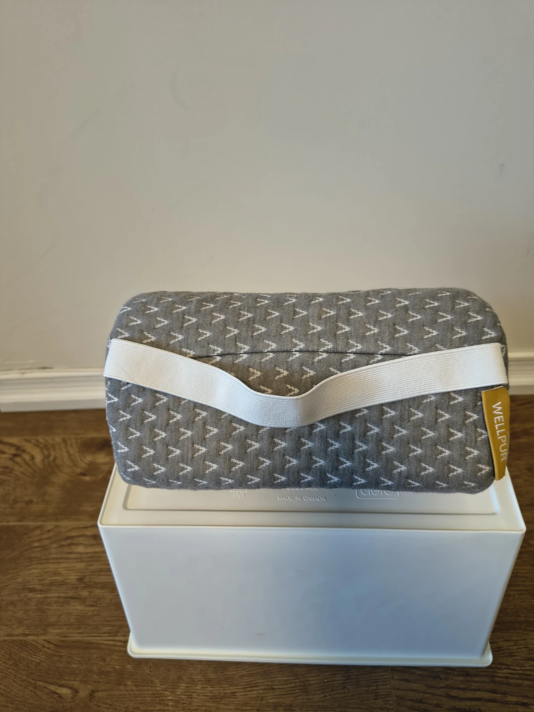 WELLPUR Neck Support Pillow - photo 3