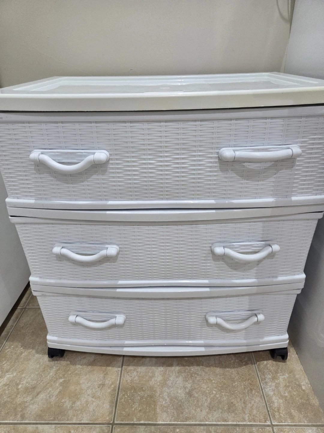 FREE 3drawer storage bin on casters