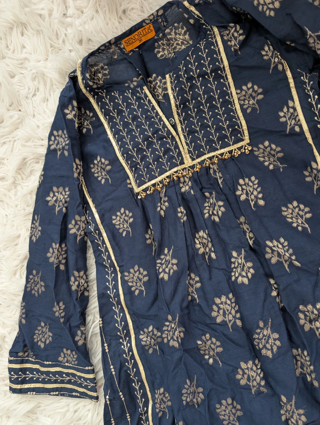 Girl's Pakistani Embroidered 3-Piece Outfit - photo 2
