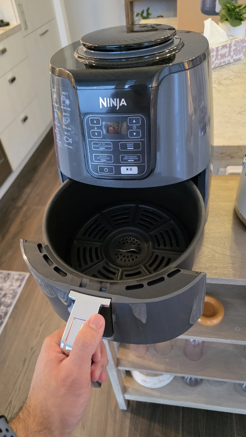 Ninja Air Fryer - photo 2