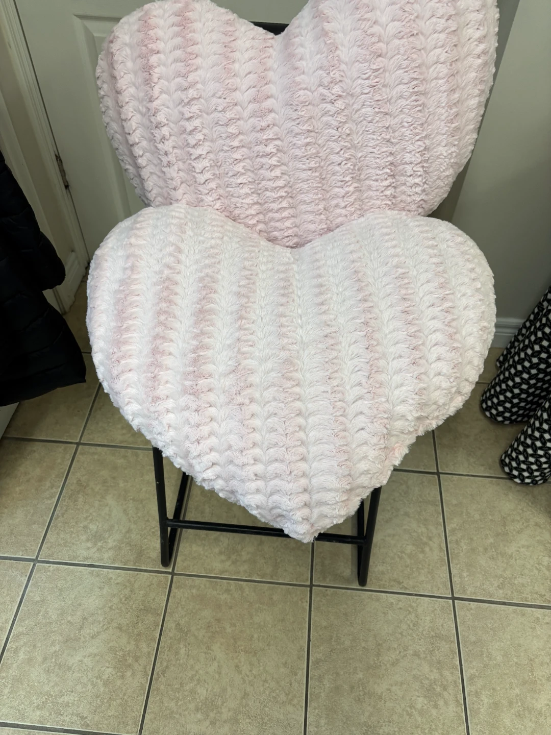 Pink Heart Plush Pillow - photo 2