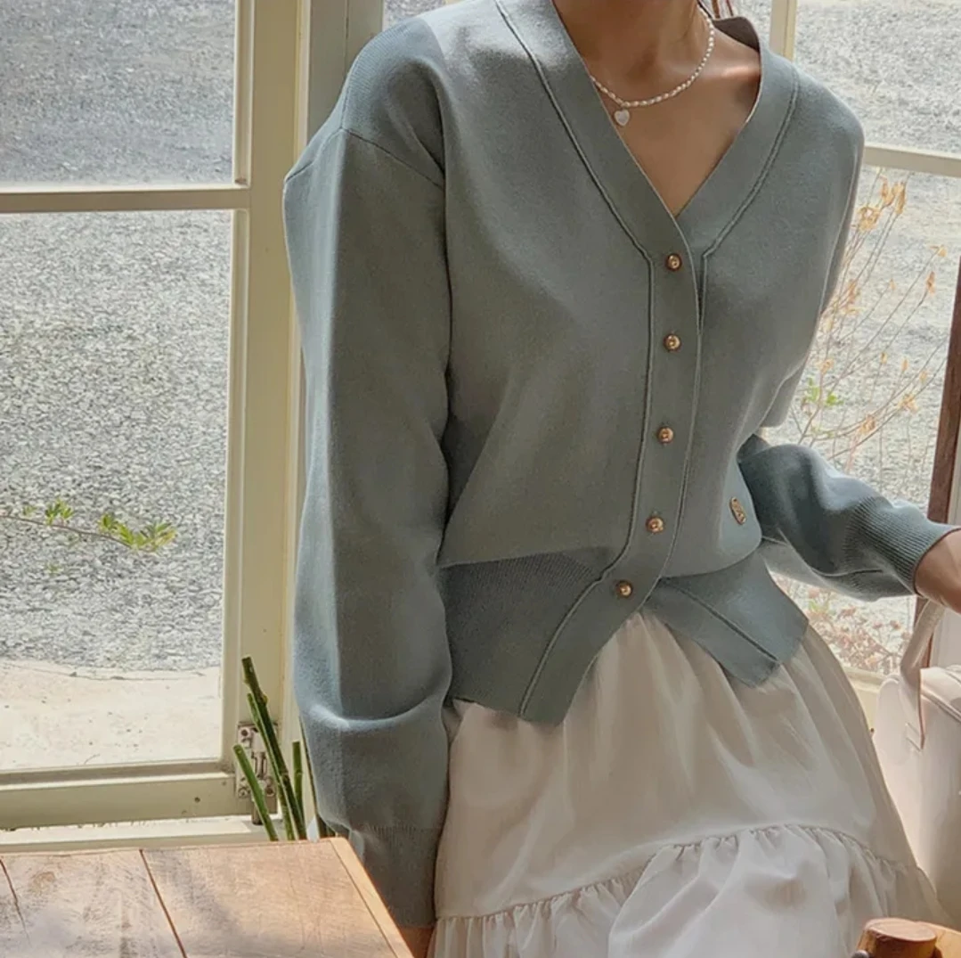 Belload V-Neck Cardigan - Blue