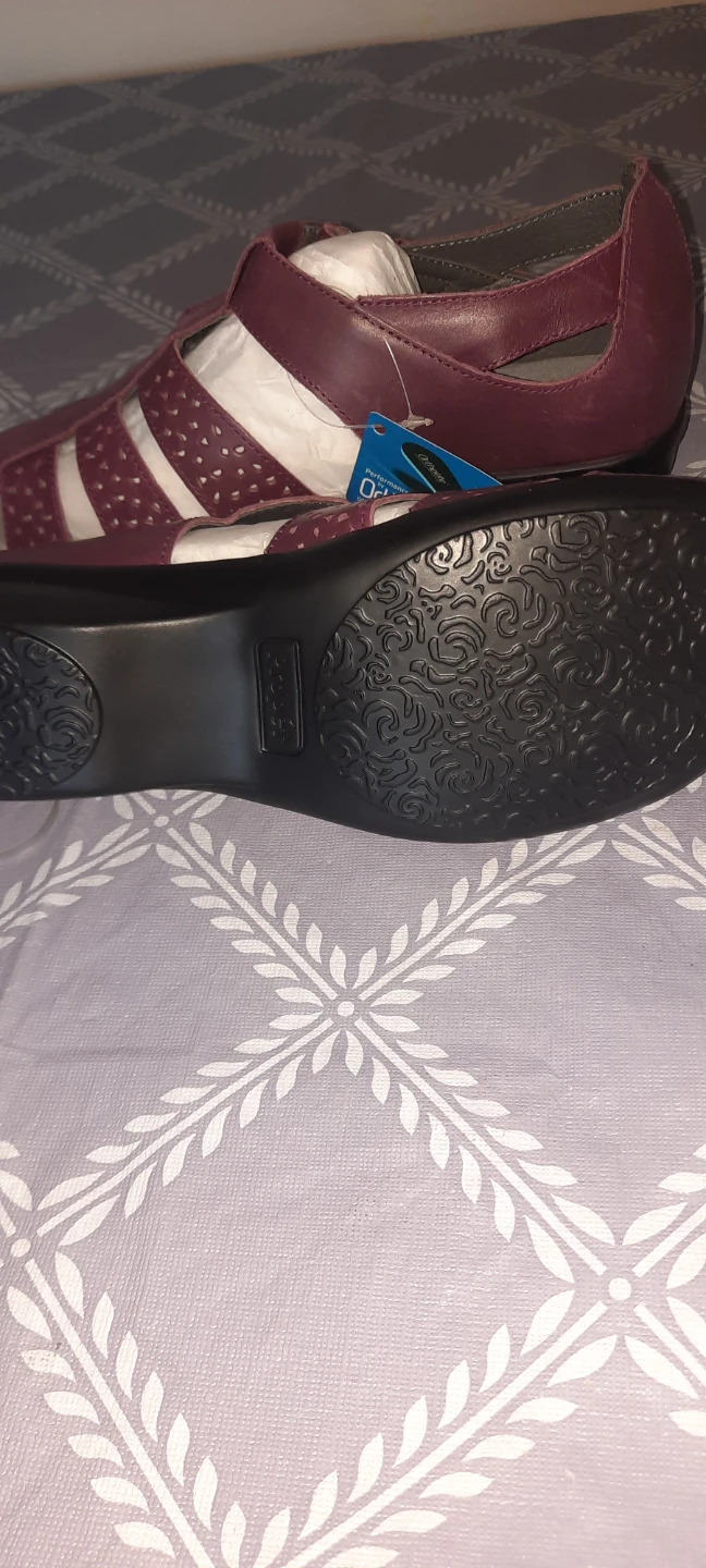 Propét Burgundy Leather Sandals - photo 2