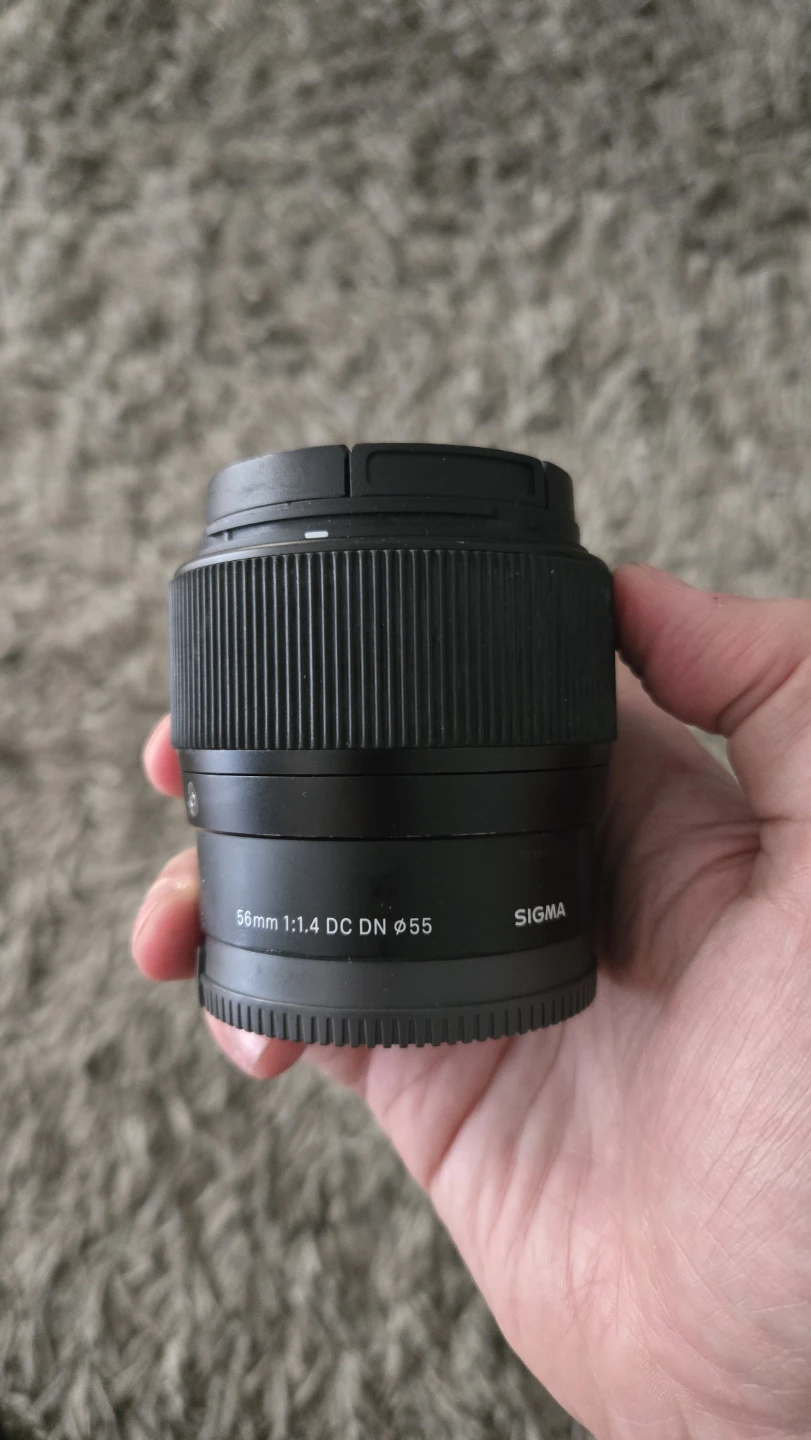 Sigma 56mm f/1.4 DC DN Lens