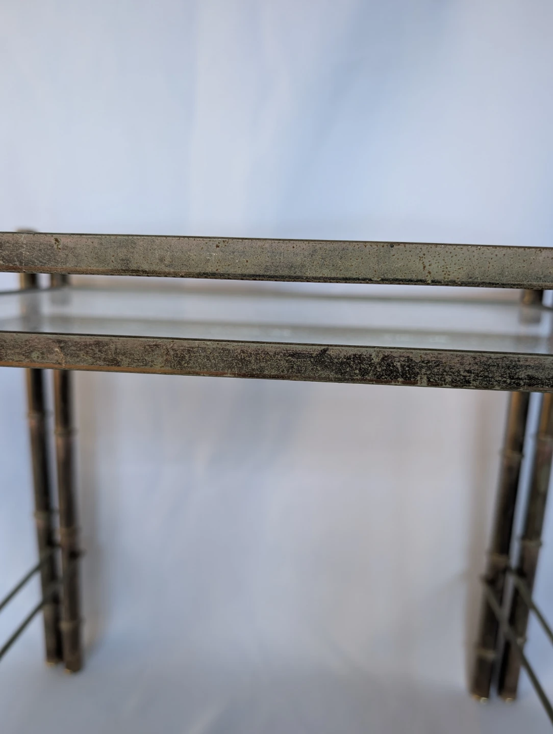 Set of 2 brass and glass nesting side tables 1970s vintage - photo 5