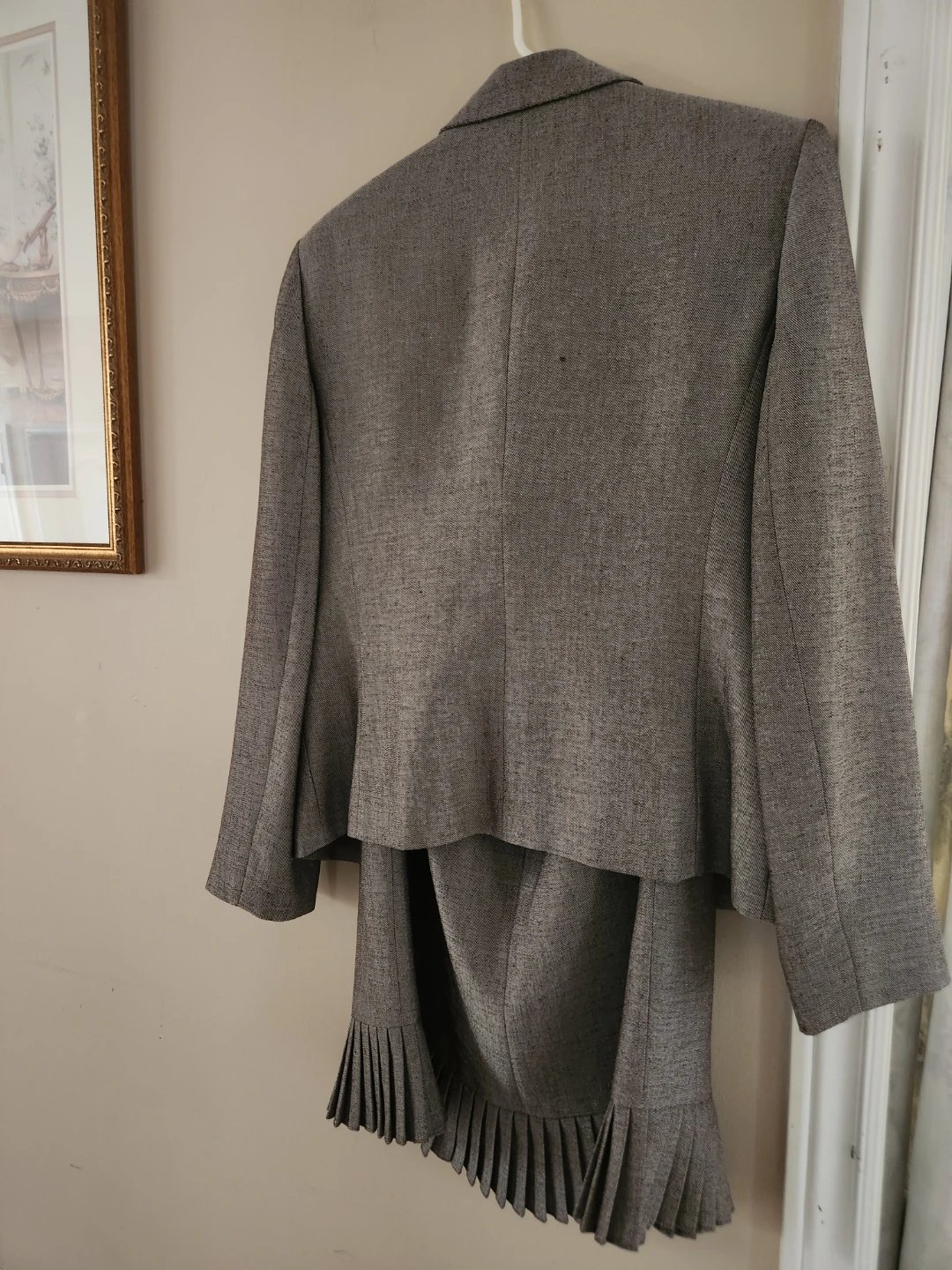 Le Suit Essentials Women's Grey Skirt Suit - Size 12