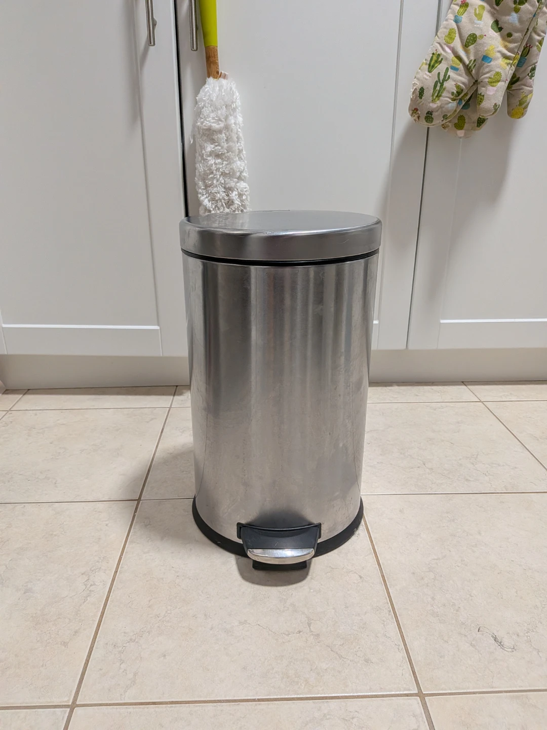 🥕simplehuman 10L Stainless Steel Step Trash Can🥕