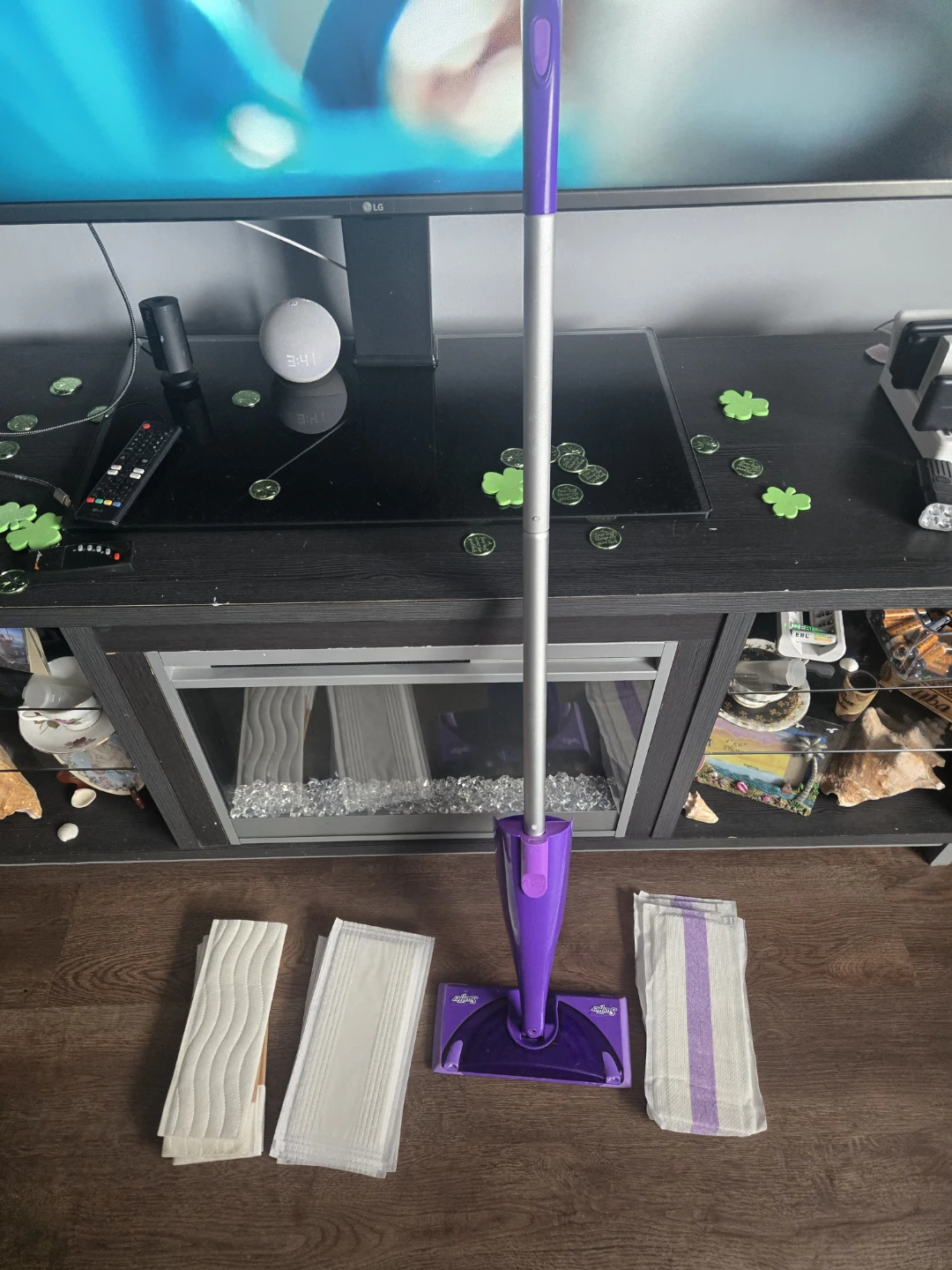 Swiffer WetJet Mopping System with Extra Pads