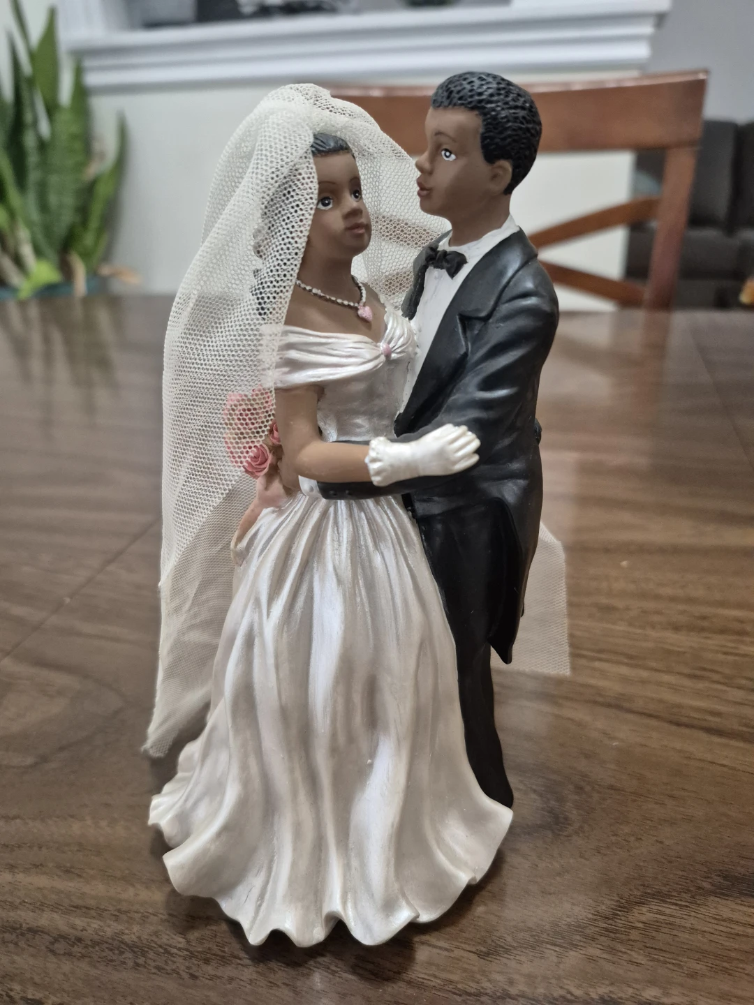 Bride and Groom Wedding Cake Topper - photo 2