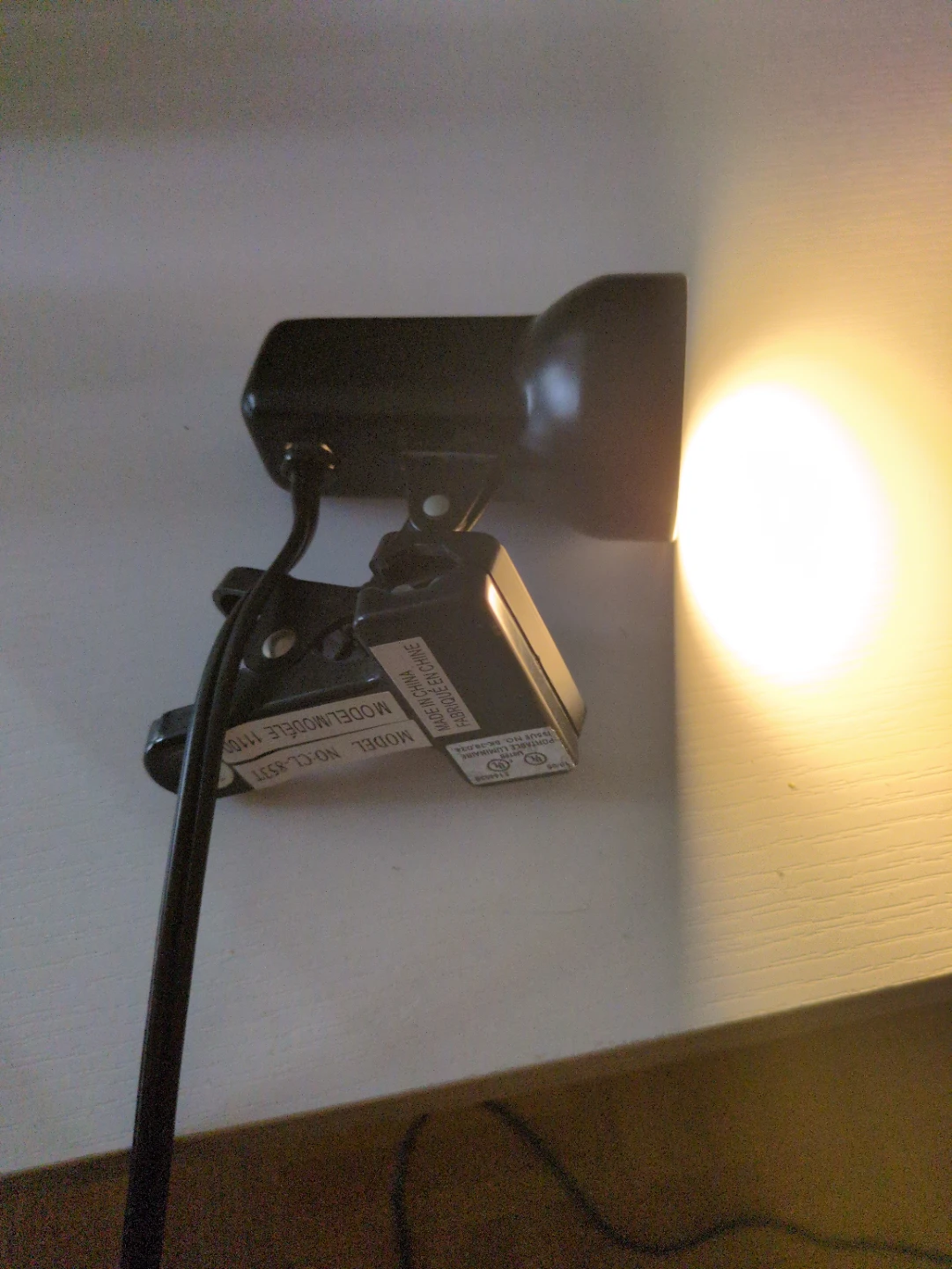 Clip-on light with cord