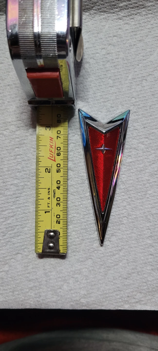 Pontiac Car Emblem Badge Red Star