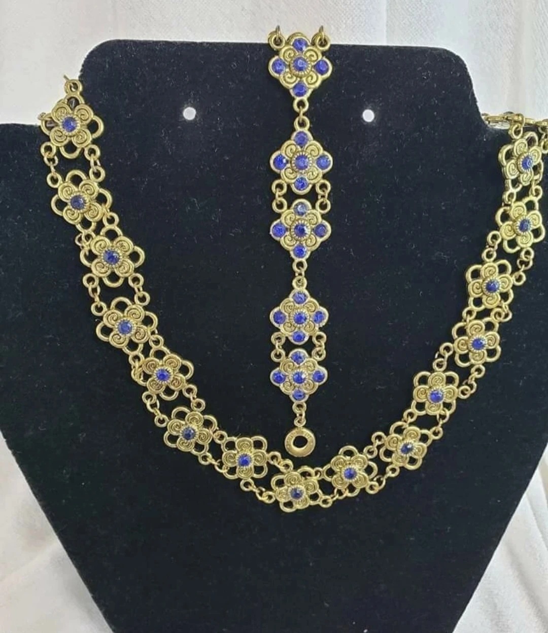 new  4 pcs set Gold tone necklace set with blue stones - photo 5