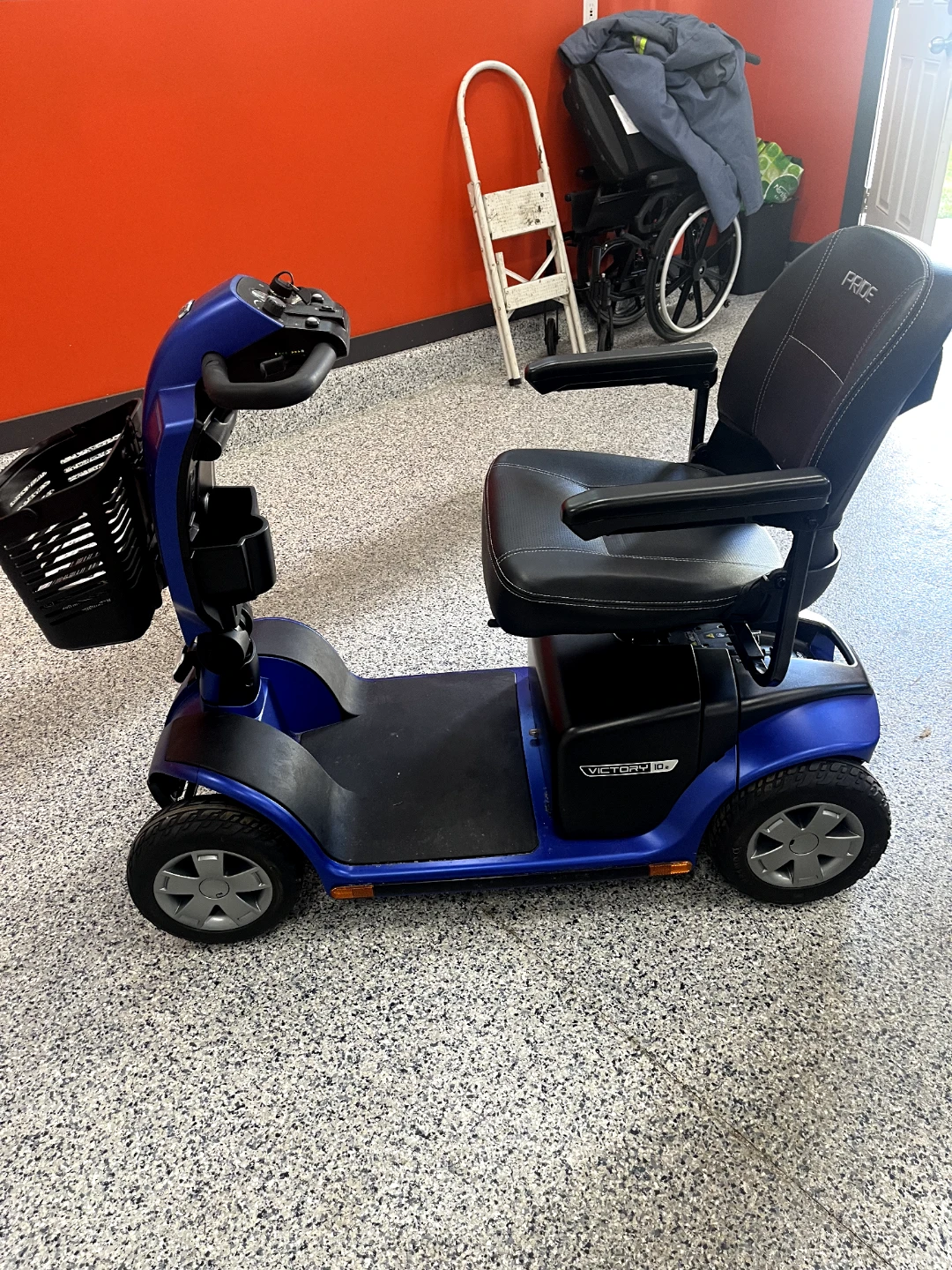 Pride Victory 10 Mobility Scooter - photo 3