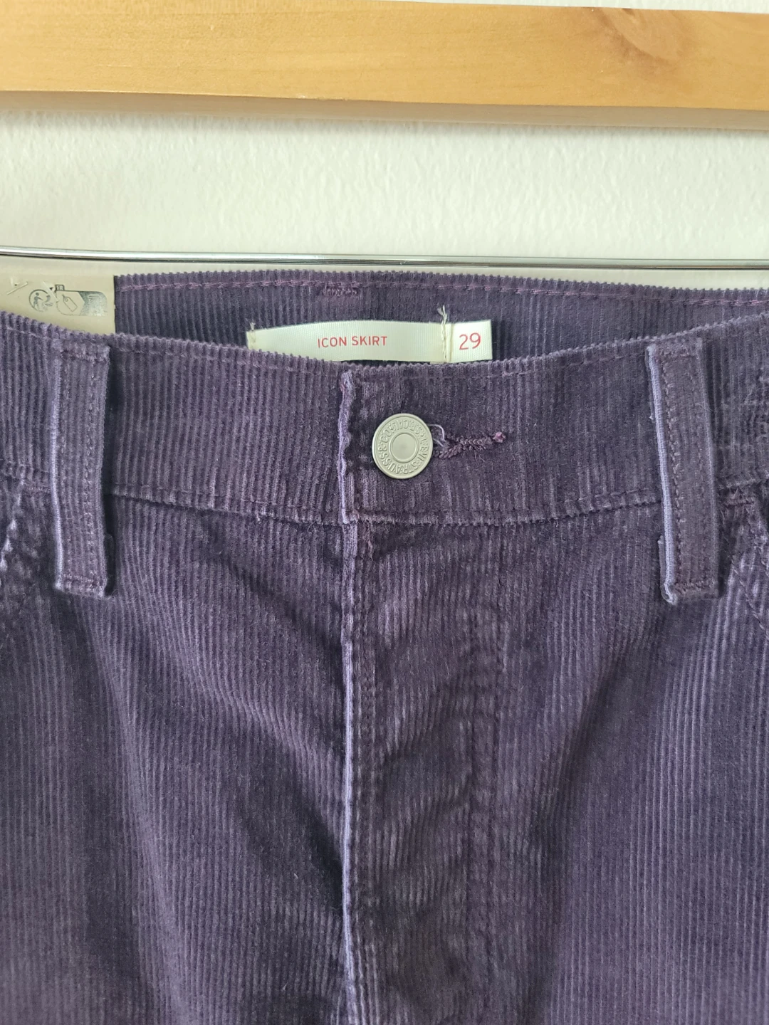 Levi’s Icon Corduroy Mini Skirt Plum Purple Cotton NWT 29 - photo 2