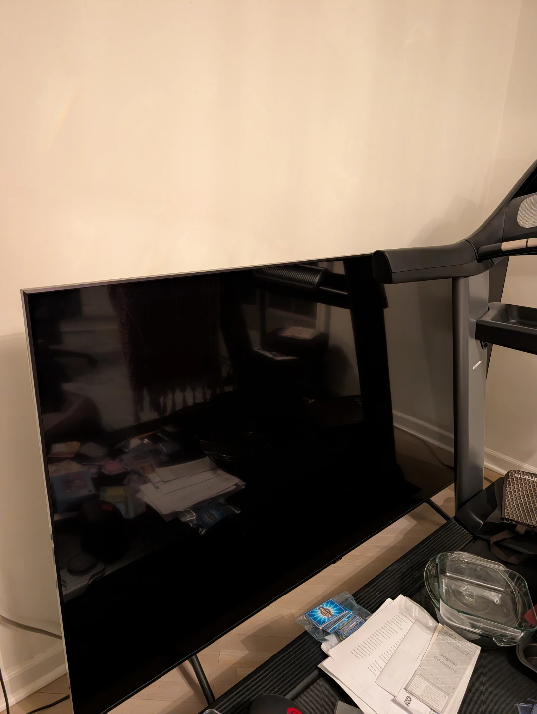 Samsung 80" Smart TV