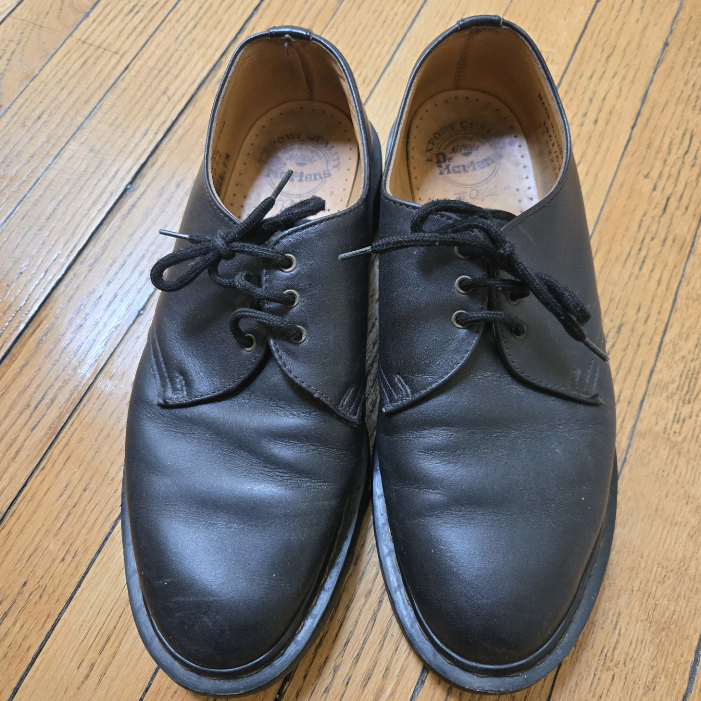 Dr. Martens Black Leather Oxford Shoes Size 7.5