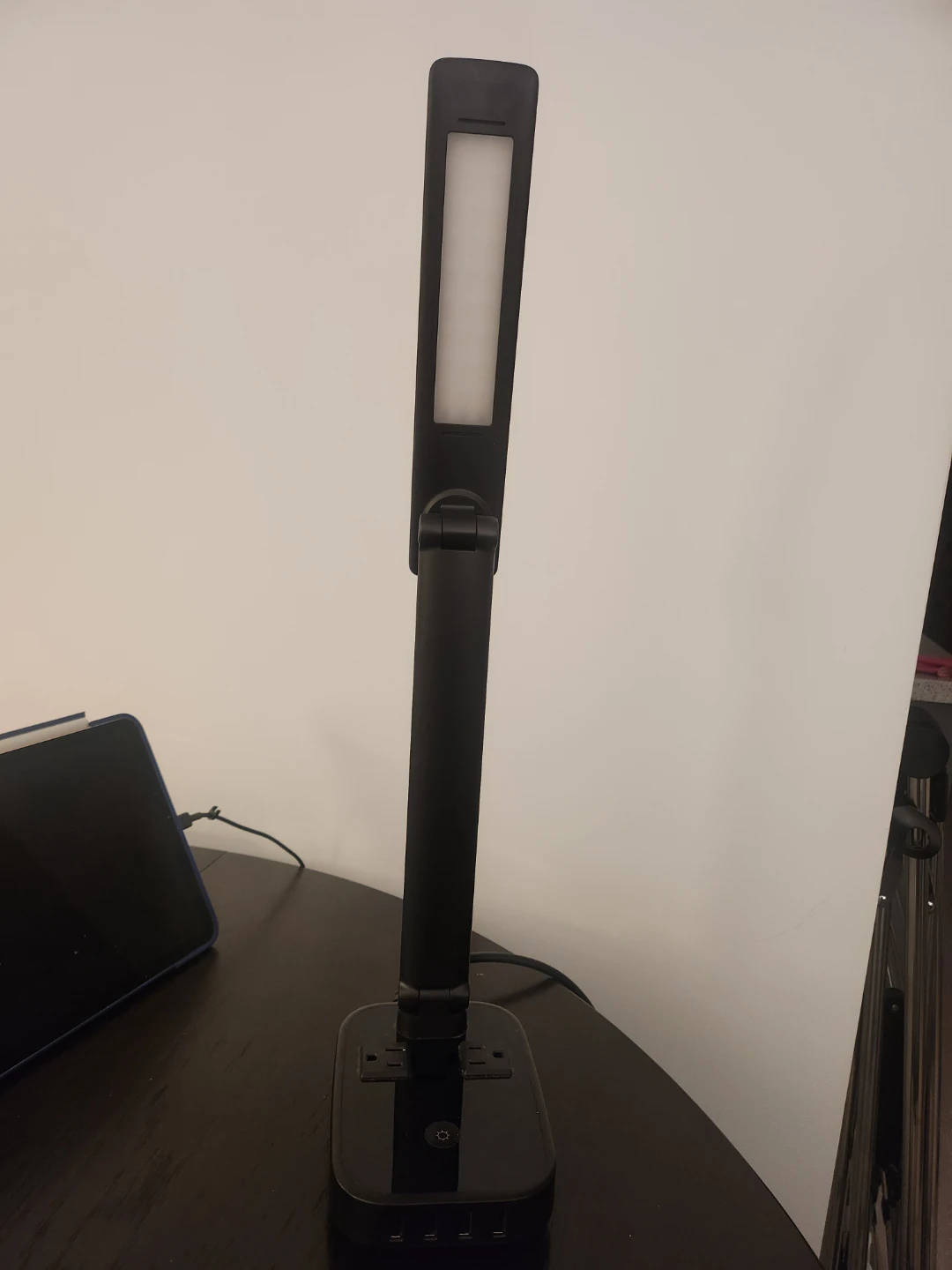 LED desk lamp with 4 USB ports and 2 outlets - photo 2